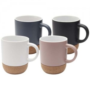 Billie 300 ml ceramic mug with cork details and matt finish